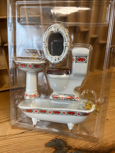 Kylpyhuonesetti, posliinia 1:12